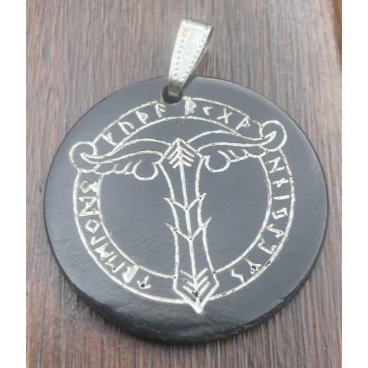 Irminsul im Runenkreis (Kettenanhänger aus Horn)