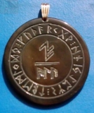 Schutzformel ALU im Runenkreis (Wasserbüffelhorn)