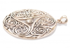Large Triskele Amulet Danu (Pendant in Bronze)