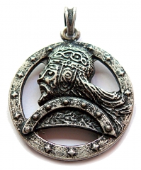 Nordic Warrior (Pendant in antiqued silver)