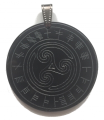 Triskele Ogham (Pendant from horn)